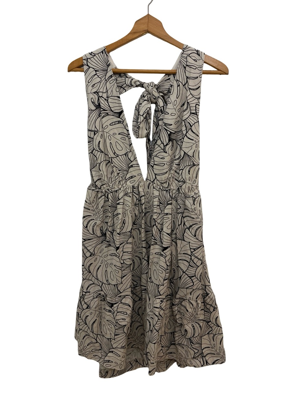 House of Harlow 1960 Linen Blend Beige and Black Leaf-Print Tie-Back Dress